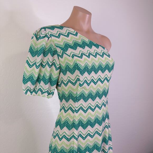 Collective Concepts Chevron One Shoulder Puff Sleeve Dress White Green M NWT - Picture 4 of 12